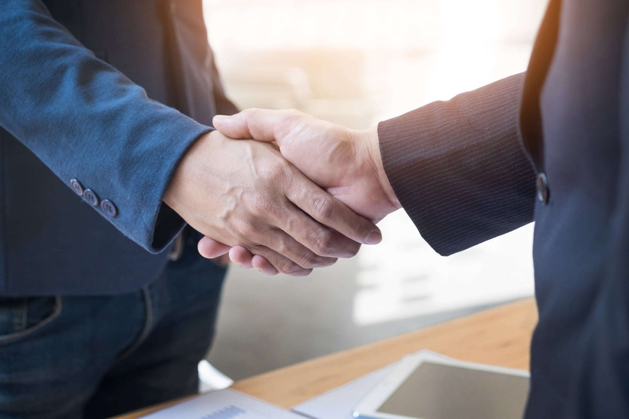 Handshake_Keimeno_Vasilis